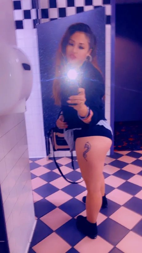 Foto di nudo di fuga di OnlyFans di Melina Styles