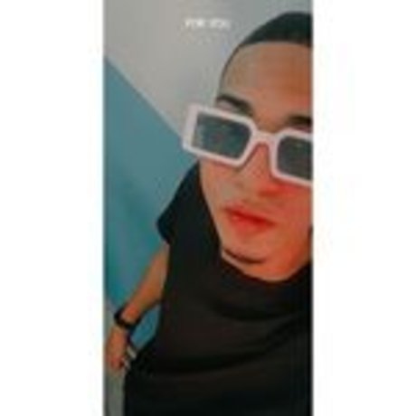 Foto di nudo di fuga di OnlyFans di Mikhey Rd