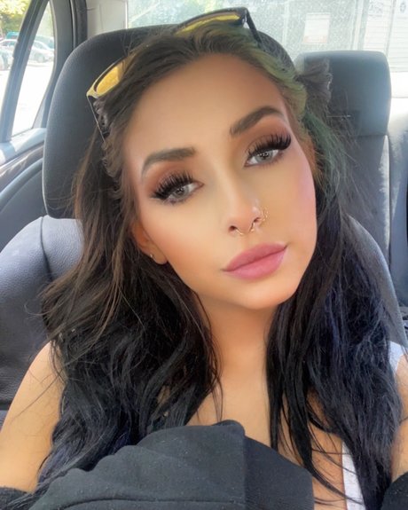Foto di nudo di fuga di OnlyFans di Eva Jordan