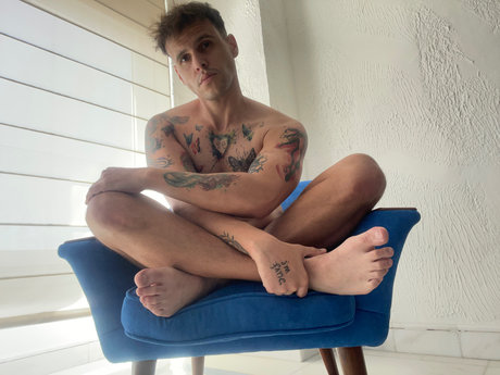 Foto di nudo di fuga di OnlyFans di Pablovlogs
