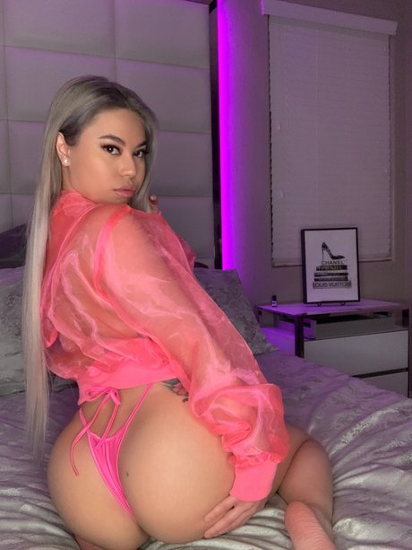 Foto di nudo di fuga di OnlyFans di Valerie Dawn