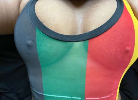 Foto di nudo di fuga di OnlyFans di Her Royal Highness