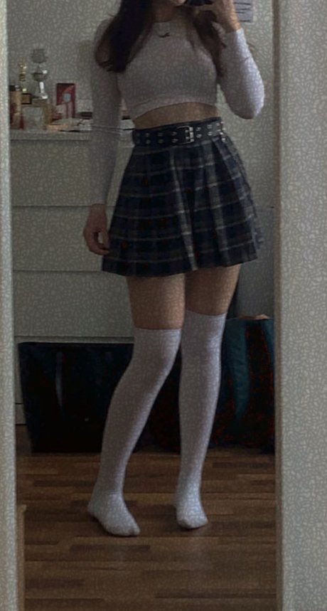 Foto di nudo di fuga di OnlyFans di Valkitten