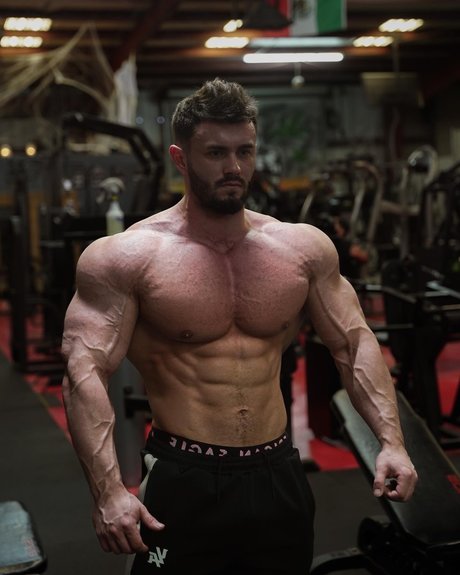 Foto di nudo di fuga di OnlyFans di Mike Oxlong
