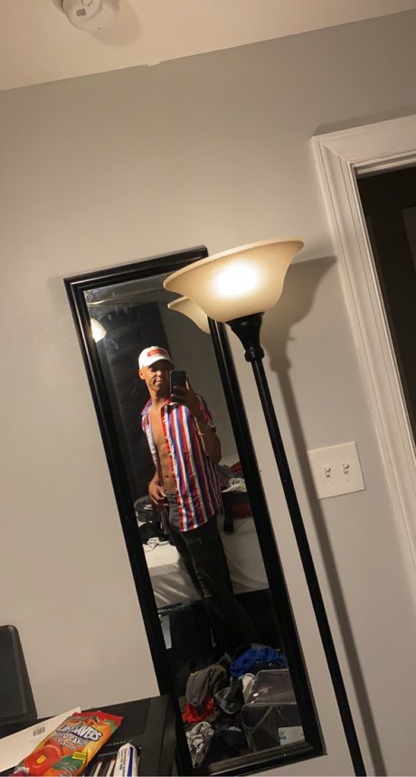 Foto di nudo di fuga di OnlyFans di Michael Rivera