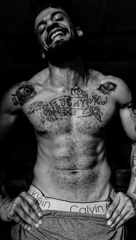 Foto di nudo di fuga di OnlyFans di Senses Place