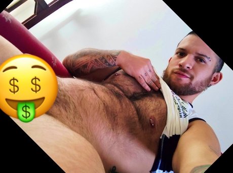 Foto di nudo di fuga di OnlyFans di Panda