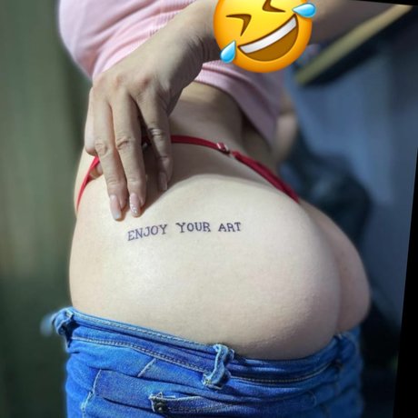 Foto di nudo di fuga di OnlyFans di Sunshine Freyre