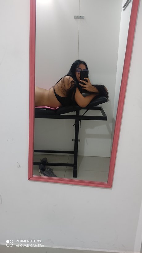 Foto di nudo di fuga di OnlyFans di Sheyl