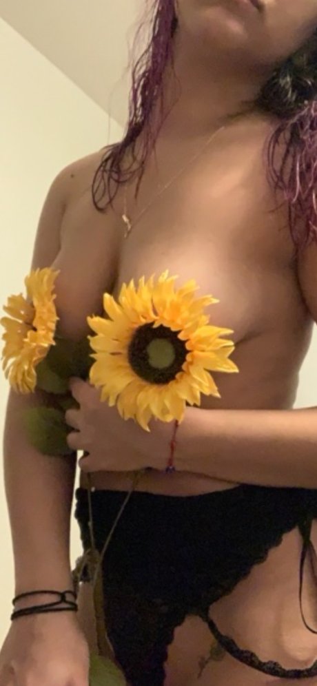 Foto di nudo di fuga di OnlyFans di The Bedroom