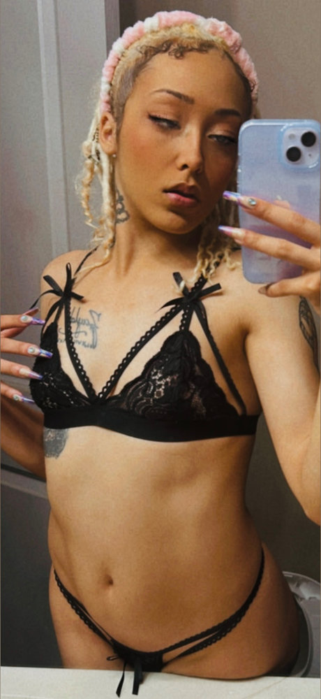 Foto di nudo di fuga di OnlyFans di The Divine Empress