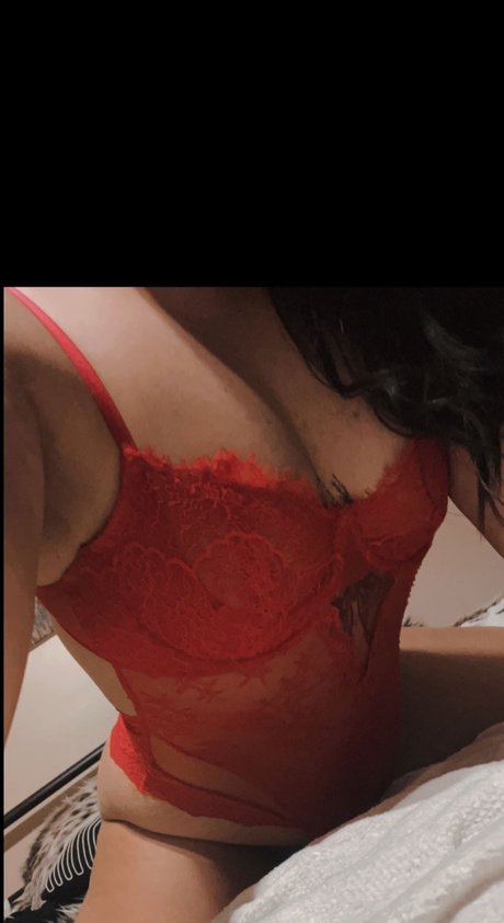 Foto di nudo di fuga di OnlyFans di Sarah Clark