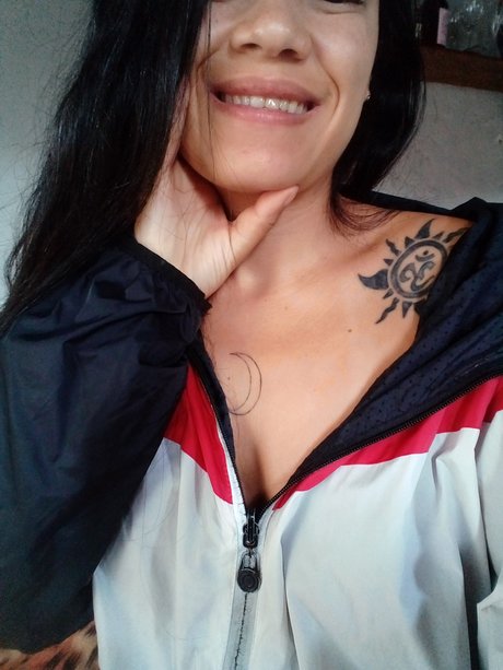 Foto di nudo di fuga di OnlyFans di Luana Cristina