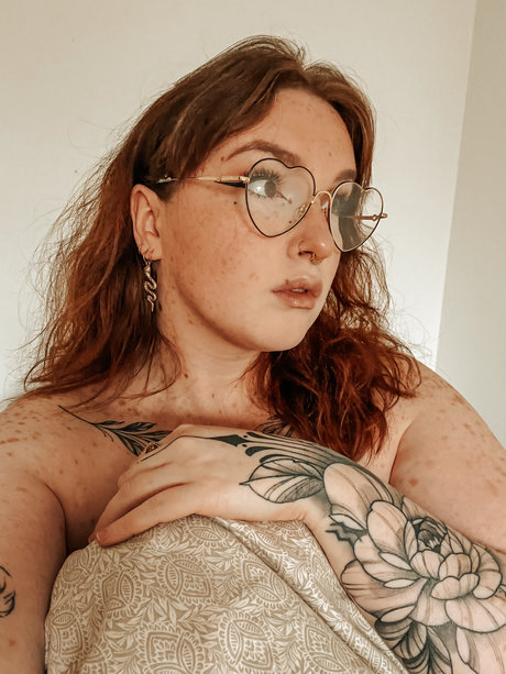 Foto di nudo di fuga di OnlyFans di Manon 
