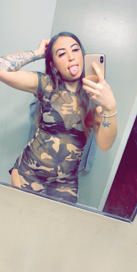 Foto di nudo di fuga di OnlyFans di Summer