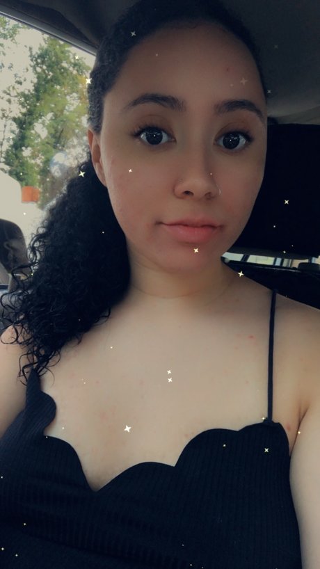 Foto di nudo di fuga di OnlyFans di Summer