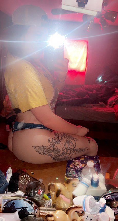 Foto di nudo di fuga di OnlyFans di Kate