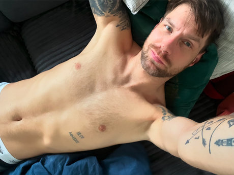 Foto di nudo di fuga di OnlyFans di Passivgay89