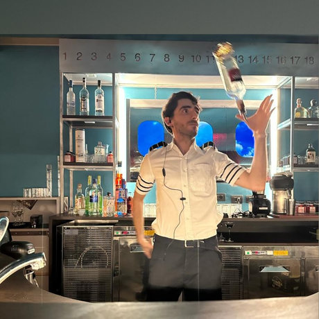 Foto di nudo di fuga di OnlyFans di Sexy Bartender