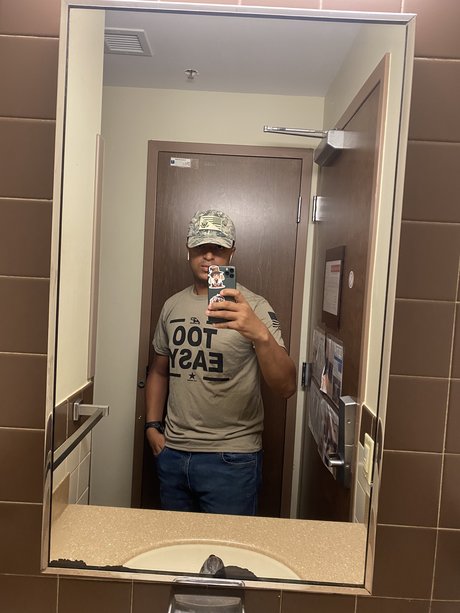 Foto di nudo di fuga di OnlyFans di Santi And Bunny
