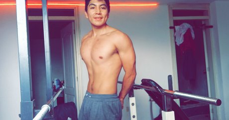Foto di nudo di fuga di OnlyFans di Santiago Chicaiza
