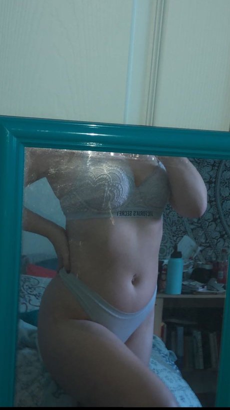 Foto di nudo di fuga di OnlyFans di Tiffany Jo