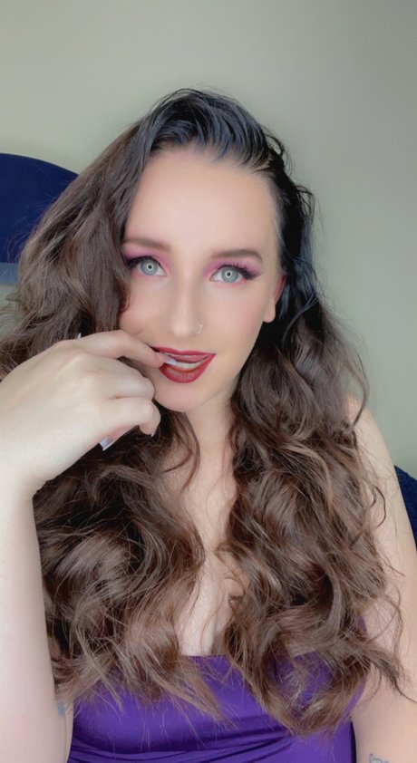 Foto di nudo di fuga di OnlyFans di Lexi