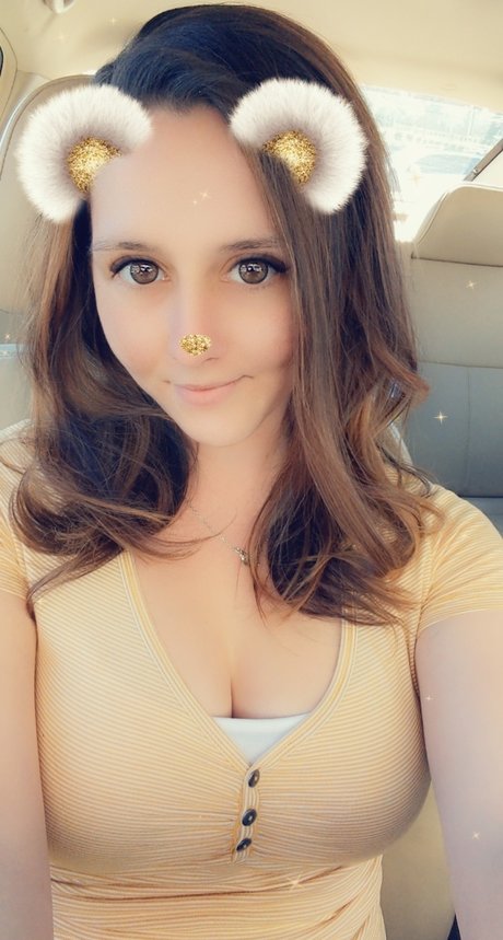 Foto di nudo di fuga di OnlyFans di Tina Sky