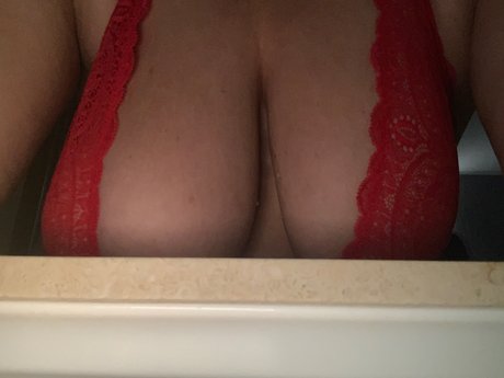 Foto di nudo di fuga di OnlyFans di Roxy