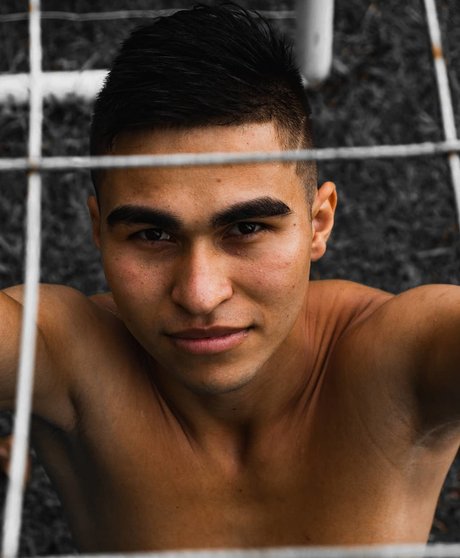 Foto di nudo di fuga di OnlyFans di Santiago Gil