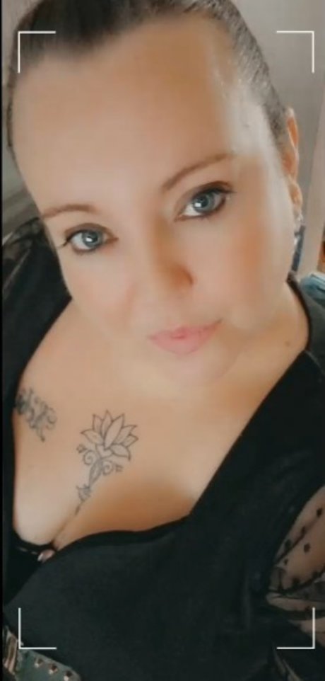 Foto di nudo di fuga di OnlyFans di Volumptuouskim