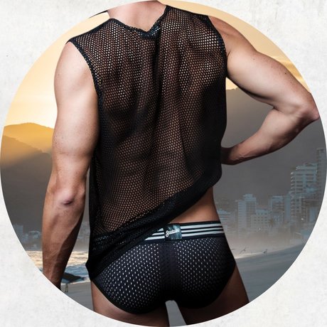 Foto di nudo di fuga di OnlyFans di Rapozzo Rj 