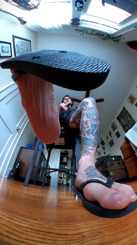 Tattooed Dom