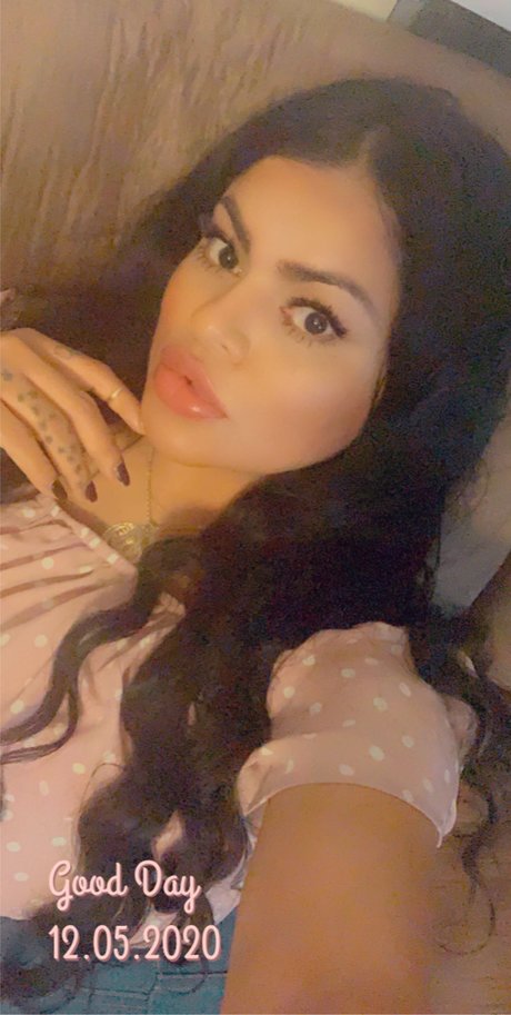 Foto di nudo di fuga di OnlyFans di Agxa