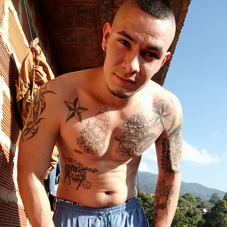 Foto di nudo di fuga di OnlyFans di Robinson Rodriguez