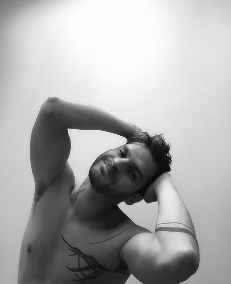 Foto di nudo di fuga di OnlyFans di Ryan Teco