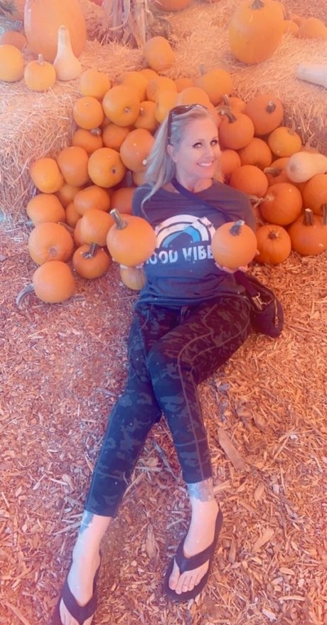 Julia Ann