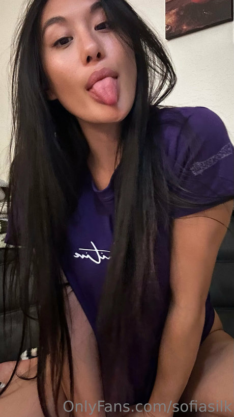 Foto di nudo di fuga di OnlyFans di Sofia Silk