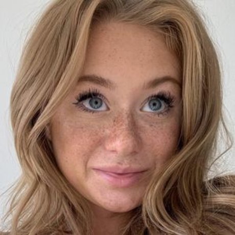 Foto di nudo di fuga di OnlyFans di Sylvia Kayy