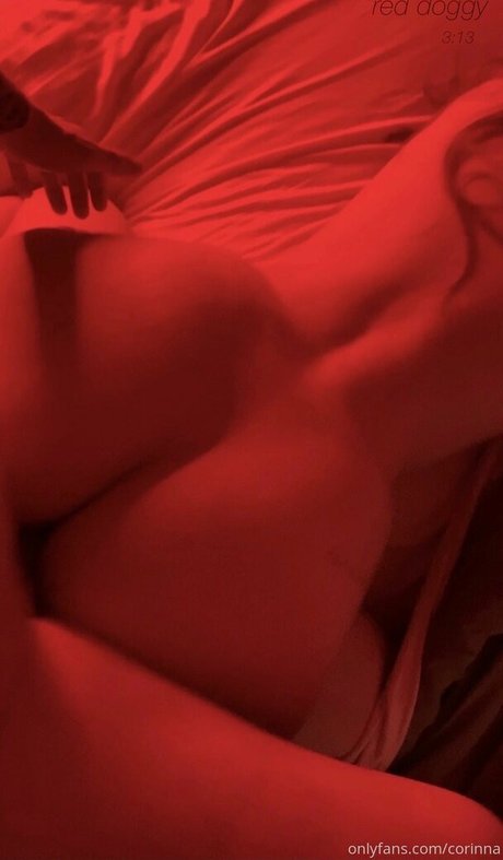 Foto di nudo di fuga di OnlyFans di Cyberalina