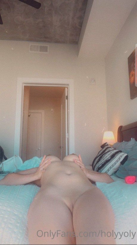 Foto di nudo di fuga di OnlyFans di Holyyoly