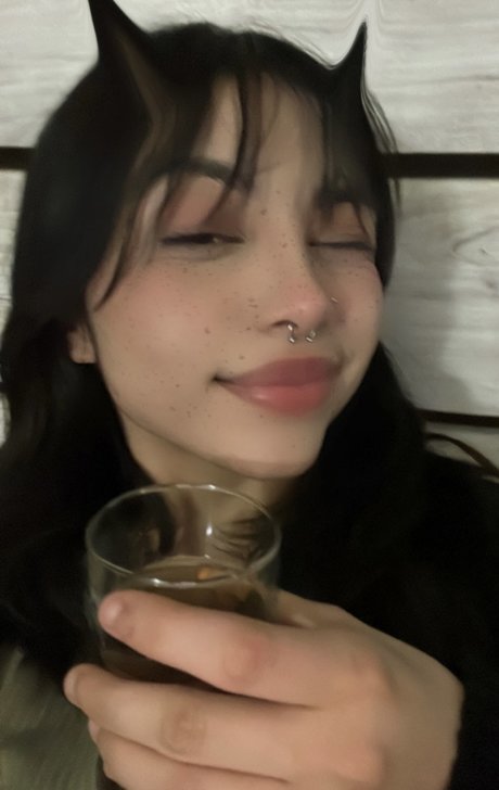 Foto di nudo di fuga di OnlyFans di D00mlee