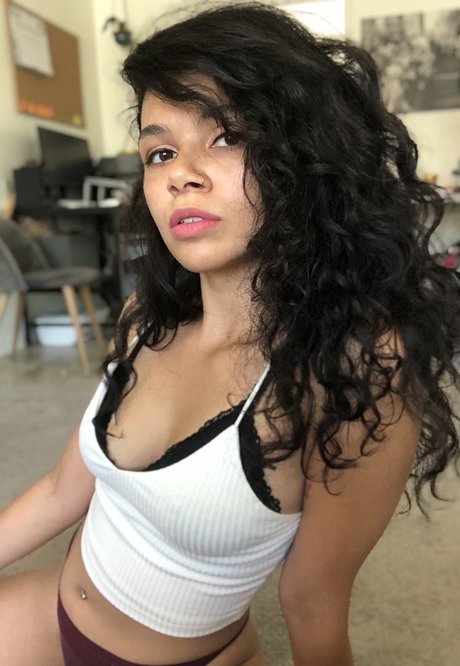 Foto di nudo di fuga di OnlyFans di Harley Haze