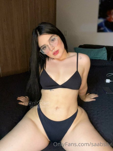 Foto di nudo di fuga di OnlyFans di Saabsilvi