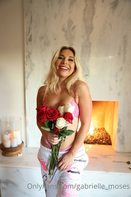 Foto di nudo di fuga di OnlyFans di Gabrielle Moses
