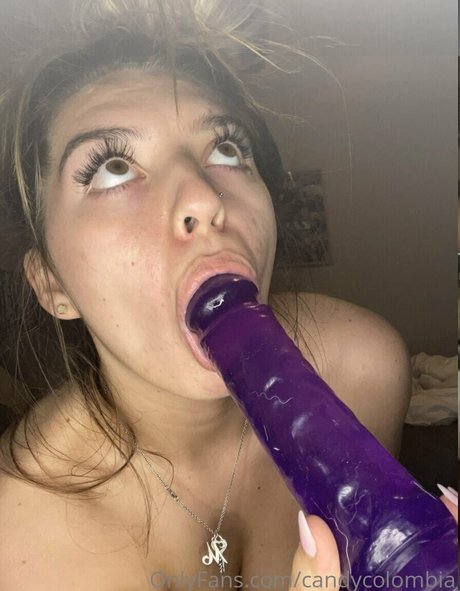 Foto di nudo di fuga di OnlyFans di Candy Colombia