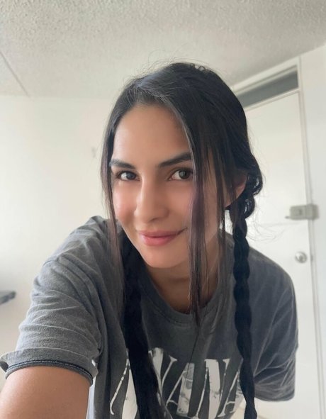 Annie Guzman