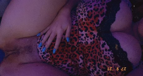 Foto di nudo di fuga di OnlyFans di Fierceified