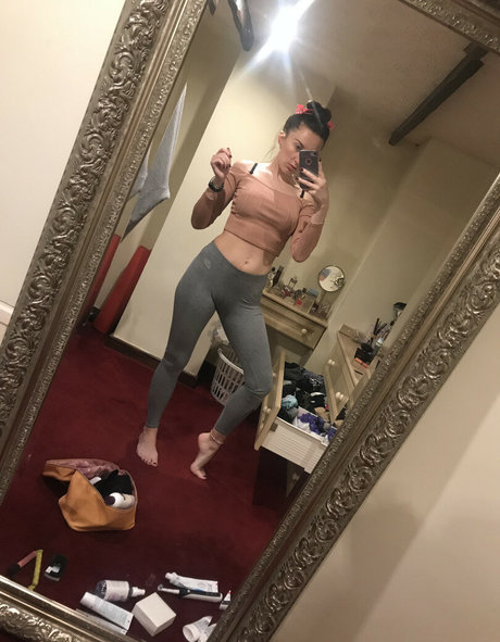 Foto di nudo di fuga di OnlyFans di Sophia Smith