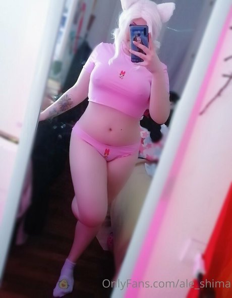 Foto di nudo di fuga di OnlyFans di Aleshima